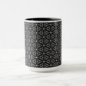 Geometrisches Schwarz-weißes und Silver Geometrism Tasse (Zentrum)