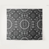 Geometrisches Schwarzweiß-Mandala Wandteppich (Vorderseite (Horizontal))