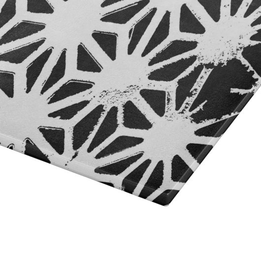 geometrisches Schwarzweißmuster Schneidebrett (Ecke)