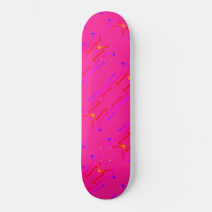 Geometrisches, vorgebautes, vollständiges rosa Sk Skateboard
