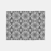 Geometrisches weißes, schwarzes Lochmuster Fleecedecke (Vorderseite (Horizontal))