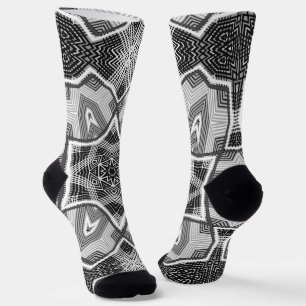 Geometrisches weißes, schwarzes Lochmuster Socken