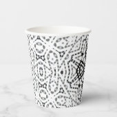 Geometrisches weißes und schwarzes Lochmuster Elsa Pappbecher (Vorderseite)