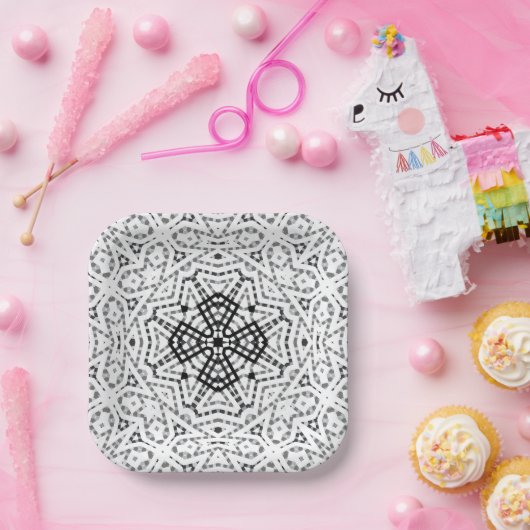 Geometrisches weißes und schwarzes Lochmuster Elsa Pappteller (Party)