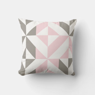 Geometrisches ZigZag für Rosa und Silber Kissen