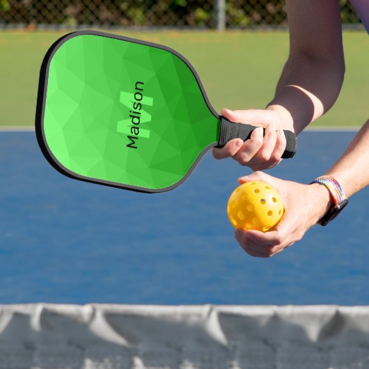 Geometrismuster für den grünen Farbverlauf Monogra Pickleball Schläger (InSitu)