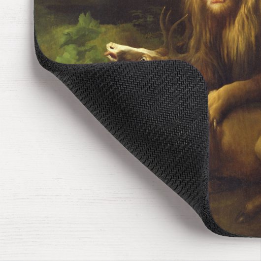 George Stubbs | ein Löwe, der einen Hirsch, c.1765 Mousepad (Ecke)