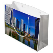 Georgia Batumi Architektur Landschaft Große Geschenktüte (Rückseite Schrägansicht)