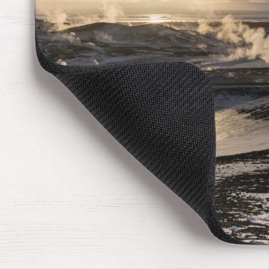 Geothermische Winterlandschaft Mousepad (Ecke)