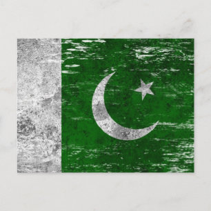 Gepackte und abgetragene pakistanische Flagge Postkarte