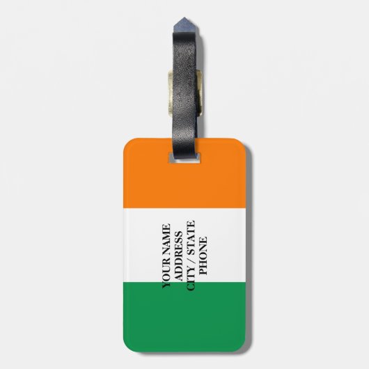 Gepäckträger für Gepäck und Koffer unter irischer Gepäckanhänger (Rückseite vertikal)