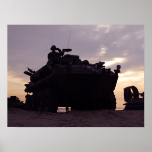 gepanzertes Fahrzeug mit Marine Light Poster