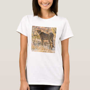 Gepard schaut sich um T-Shirt