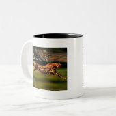 Gepard Zweifarbige Tasse (Vorderseite Links)