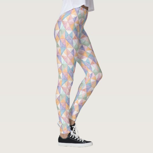 Gepatchworkte Dreiecke in Pfirsich, Lavendel und Leggings (Rechts)