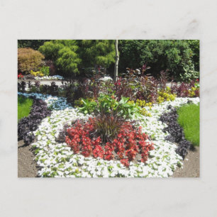 Gepflegter Garten Postkarte
