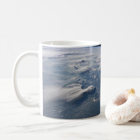 Geplünderte Anvillen der Erde auf Südborneo. Kaffeetasse (Mit Donut)