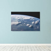 Geplünderte Anvillen der Erde auf Südborneo. Leinwanddruck (Insitu (Holzboden))