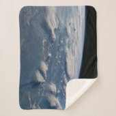 Geplünderte Anvillen der Erde auf Südborneo. Sherpadecke (Vorderseite)