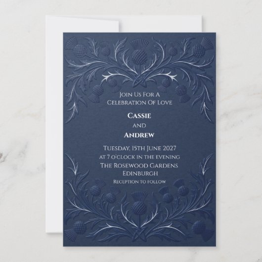 Geprägte Hochzeit mit navyblauer schottischer Dist Einladung (Vorderseite)