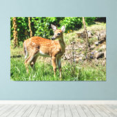 Gepunktet Fawn Leinwanddruck (Insitu (Holzboden))