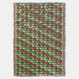 Gepunktete, braun-grüne rechteckige Stücke Decke