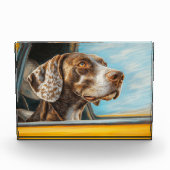Gepunkteter Hund auf einem Auto Abenteuer Kunst Fotoblock (Vorderseite)