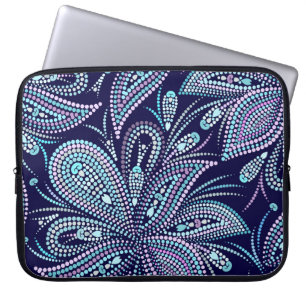 Gepunktetes blaues Muster mit Paisley und Perlen. Laptopschutzhülle