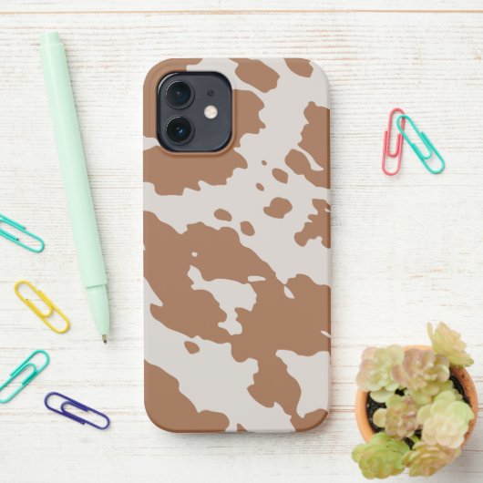 Gepunktetes Brot iPhone Hülle (Auf dem Schreibtisch)