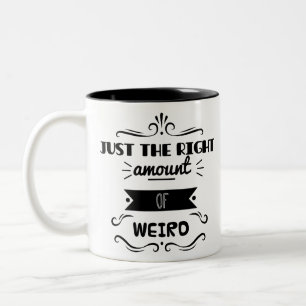 Gerade die rechte Menge von sonderbarem Zweifarbige Tasse