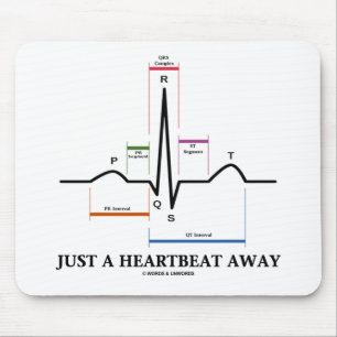 Gerade ein Herzschlag weg (EKG/ECG) Mousepad