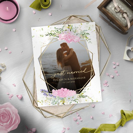 gerade | Frühjahrs-Hochzeitsankündigung des Fotos