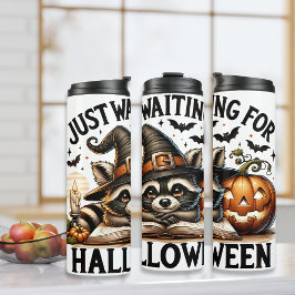 Gerade für Halloween Raccoon Salem Hexe gewartet Thermosbecher