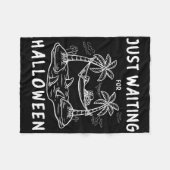 Gerade Gewartet zu Halloween Skeleton Spooky Vibe  Fleecedecke (Vorderseite (Horizontal))