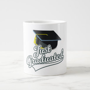 Gerade graduiert!  Jumbo-Tasse