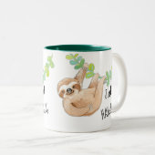 Gerade hängende Sloth-Kaffee-Tasse Zweifarbige Tasse (VorderseiteRechts)