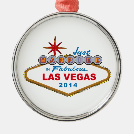 Gerade verheiratet in fabelhaftem Las Vegas 2014 Silbernes Ornament (Vorne)