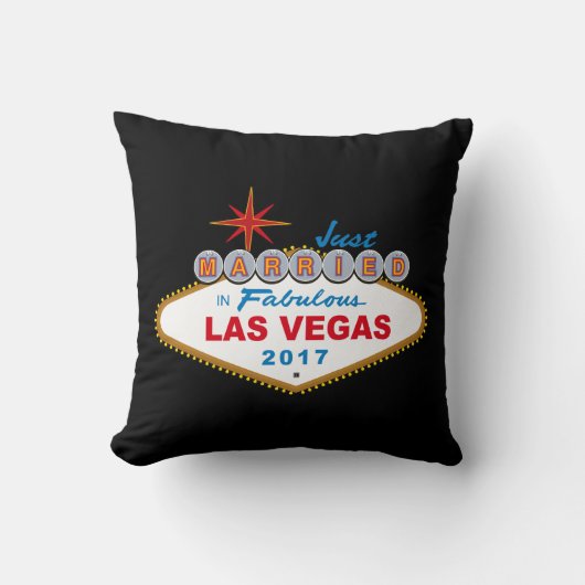 Gerade verheiratet in fabelhaftem Las Vegas 2017 Kissen (Vorderseite)