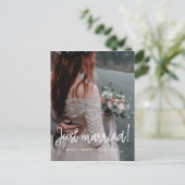 Gerade verheiratet Modernes Kalligrafisches Hochze Postkarte (Stehend Vorderseite)