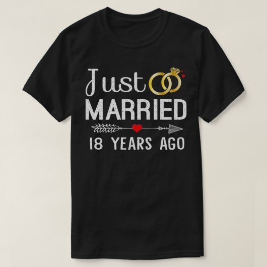 Gerade verheiratet vor 18 Jahren 18-jähriges Gesch T-Shirt (Design vorne)