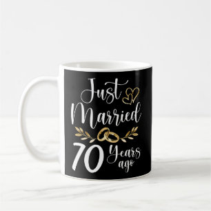 Gerade verheiratet vor 70. Verheirateten 70 Jahren Kaffeetasse