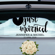 Gerade verheiratete Hochzeit mit schwarzem Herz Au