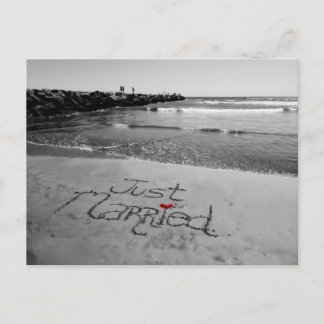 Gerade verheiratete Postkarte