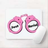 Gerade verheiratete Rosa-Handschellen Mousepad (Mit Mouse)