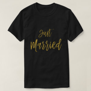 Gerade verheiratetes Goldfolien-Typografie-Shirt T-Shirt