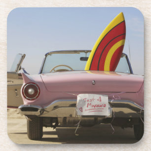 Gerade verheiratetes Zeichen und Surfbrett Untersetzer