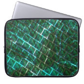 "gerahmte graue Augen", Kratzer und blaues Gras Laptopschutzhülle (Vorderseite)