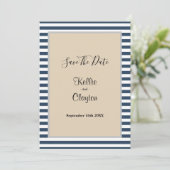 Gerahmte Hochzeit mit klassischen blauen Streifen Save The Date (Stehend Vorderseite)