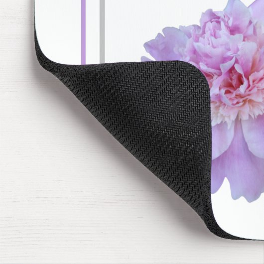 Gerahmte Lila Monogram Pink Peony Blume Mousepad (Ecke)