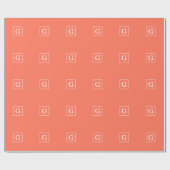 Gerahmte Monogramm Coral White Geschenkpapier (Flach)